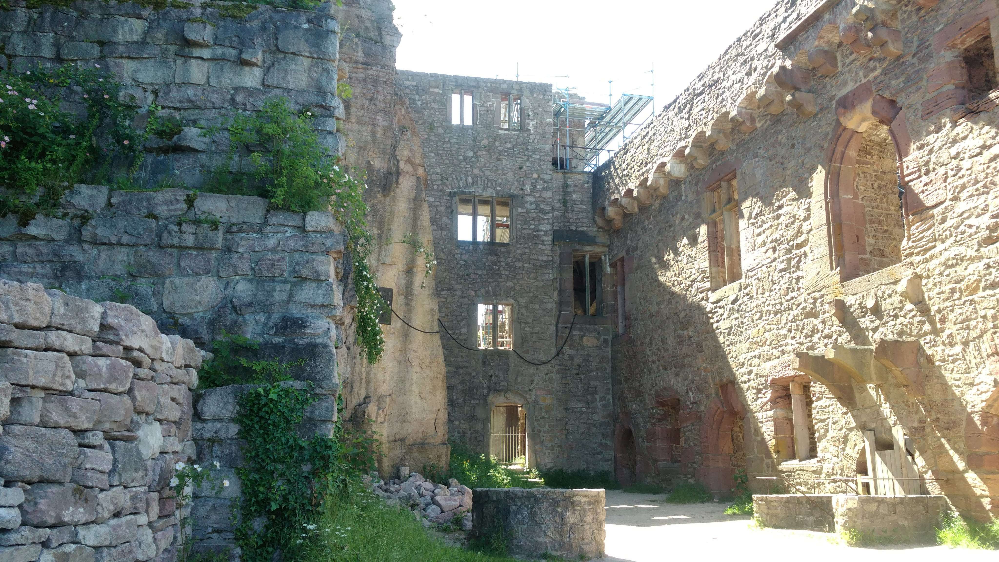 Старый замок в Баден-Бадене