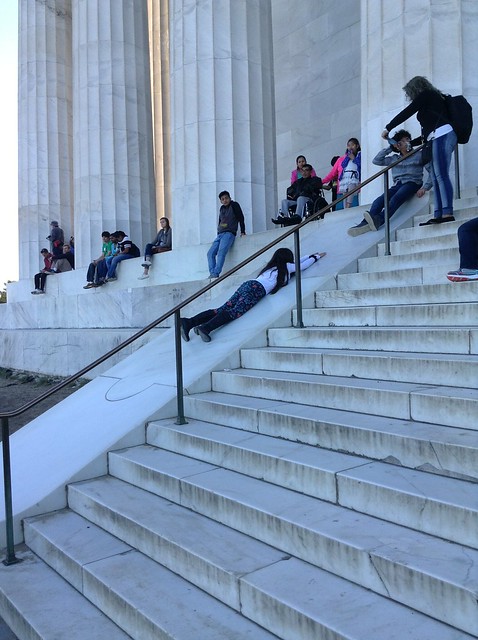 Монумент президенту Линкольну